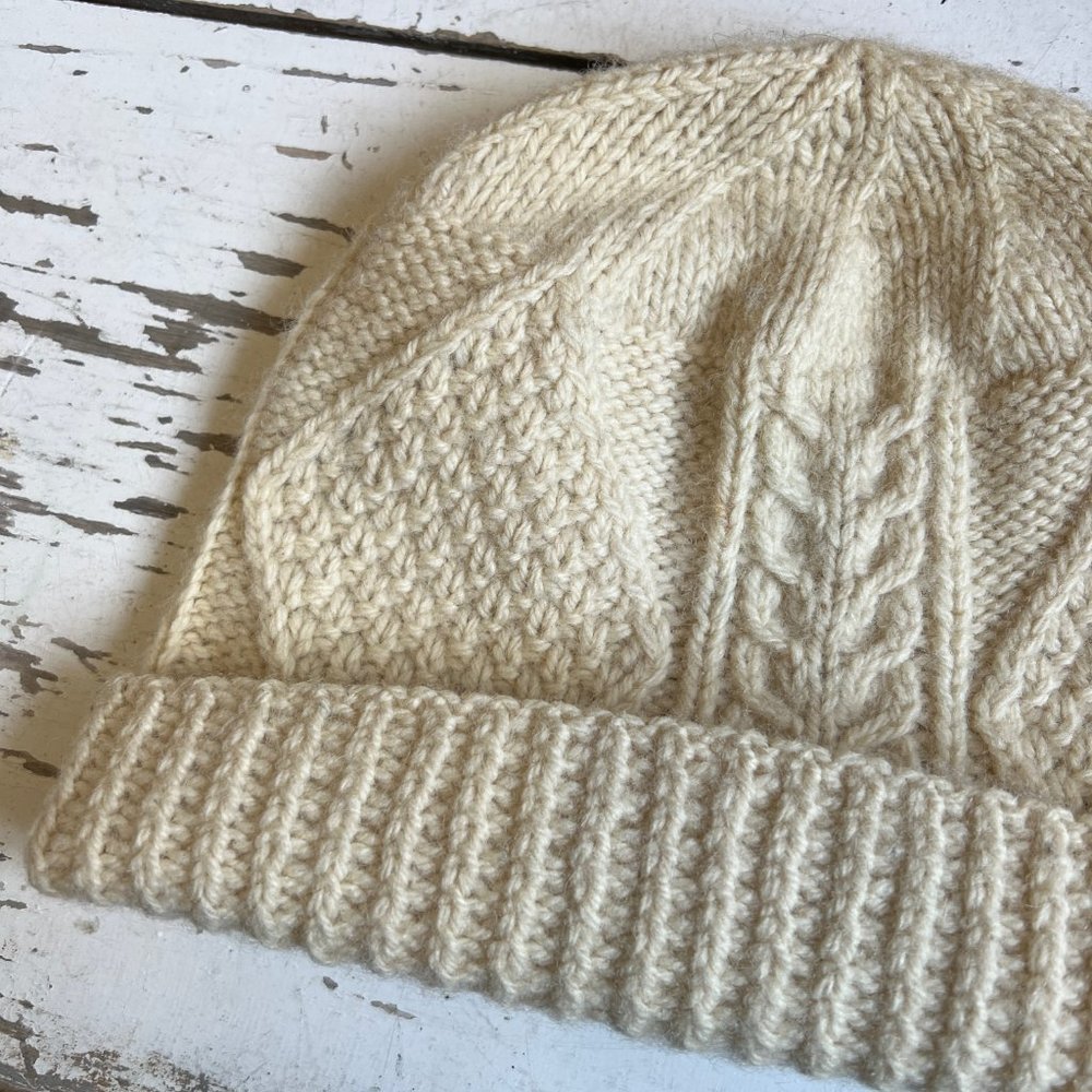 Vintage 80s Burberrys Irish Wool Diamond Cable Knit Fair Isle Beanie Hat - Picture 4 of 9